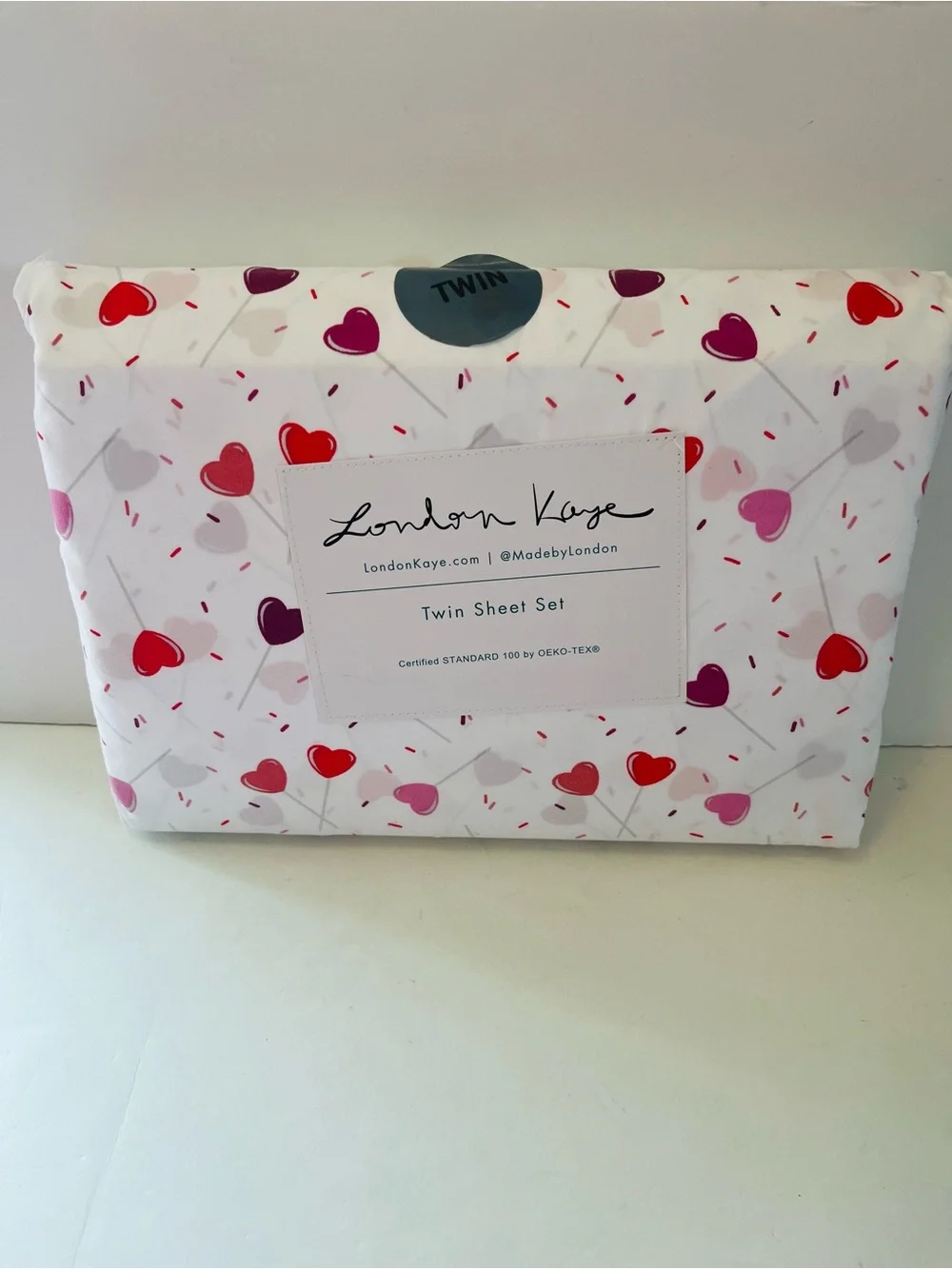 London Kaye & Oh Cupid Lot of 2 Twin Size Heart Valentine Sheet Sets Pink White